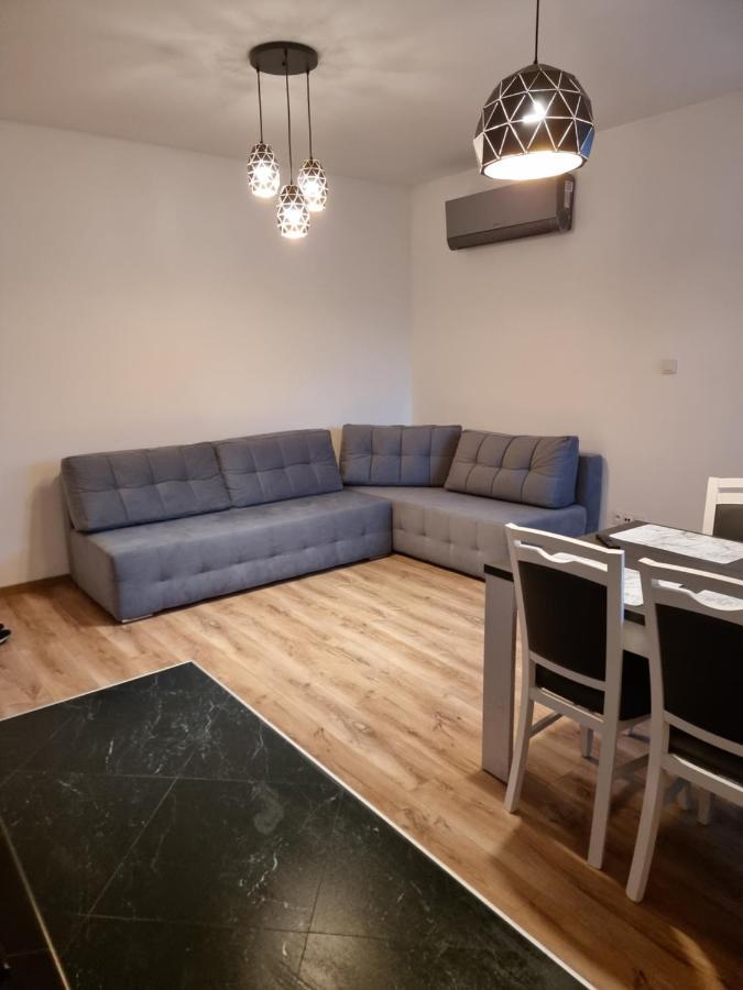 Apartament Oporowska 22 Kutno Exterior foto